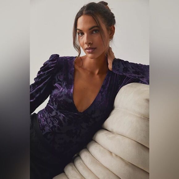 Free People Magic Hour Velvet Bodysuit NWT Sz M - Picture 2 of 9